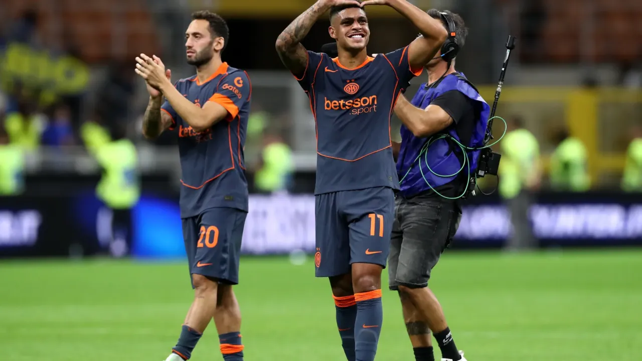 Inter Milan Fokus Bangkitkan Performa Saat Lawan Cagliari (1)