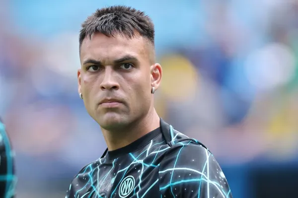 Inter Milan Raih Kemenangan Tipis di Cagliari, Pio Esposito Cetak Gol Perdana (1)