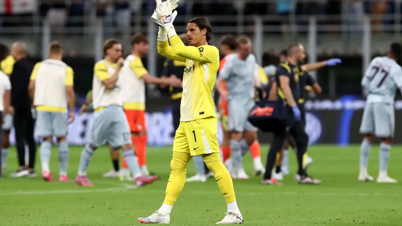 Inter Milan Rotasi Kiper, Martinez Lebih Dipercaya di Cagliari (1)