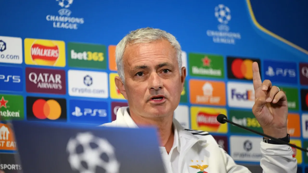 Jose Mourinho backs Chelsea to compete for Champions League