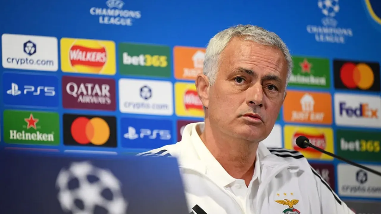 Jose Mourinho returns to Stamford Bridge as Benfica head coach (Getty Images)