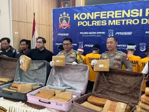 Jumpa pers kasus narkoba di wilayah Depok, Polres Metro Depok, Kamis (25/9/2025).