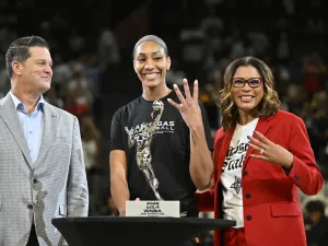 Keberanian Indiana Fever Buat Kejut di Playoff WNBA (3)