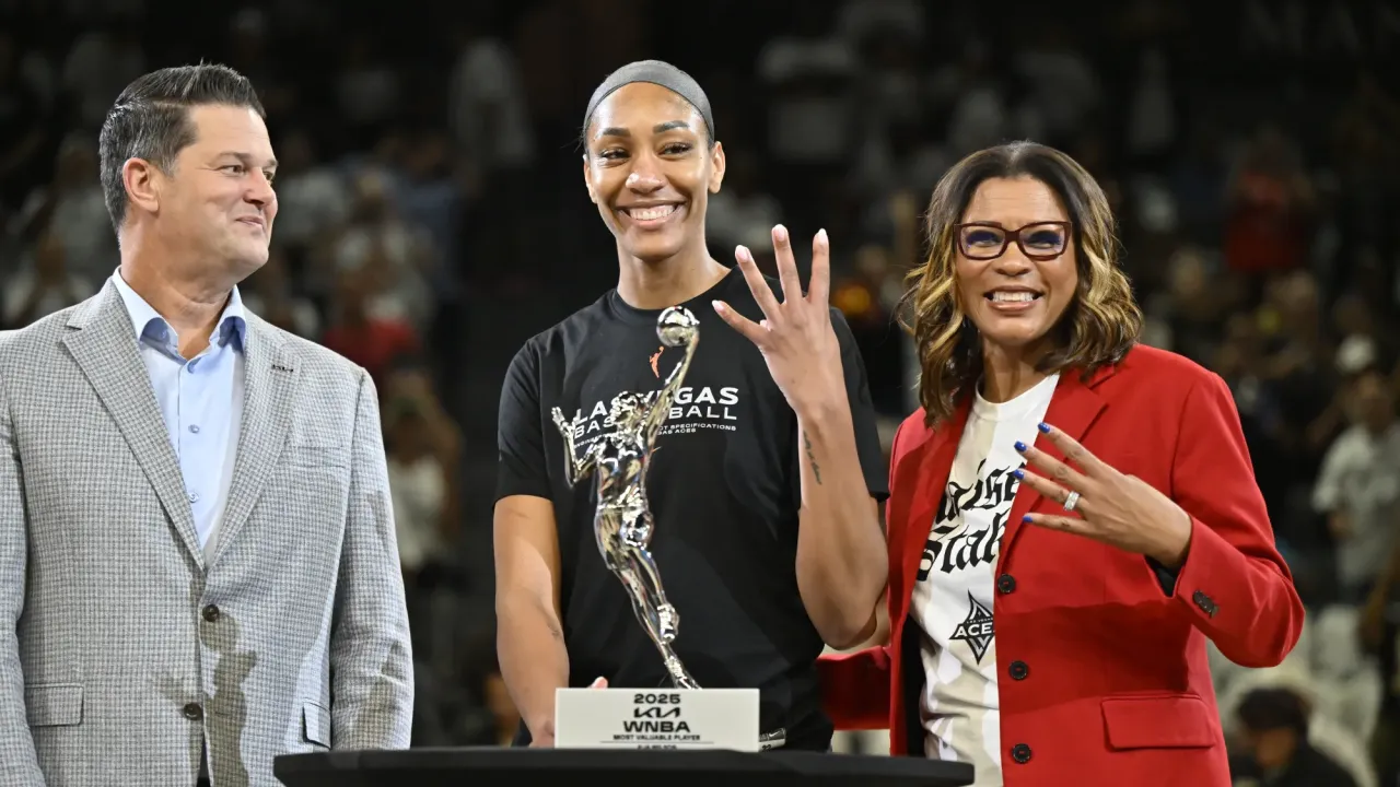 Keberanian Indiana Fever Buat Kejut di Playoff WNBA (3)