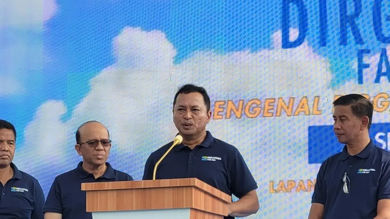 Kepala Staf Angkatan Udara Marsekal Tonny Harjono saat membuka acara Dirgantara Fest 2025 di Lapangan Aldinor, Jakarta Selatan, Sabtu (27/9/2025).