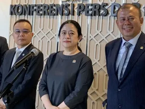 Ketua Dewan Perwakilan Rakyat (DPR) RI Puan Maharani saat konferensi pers di di Kompleks Senayan, Jakarta Pusat, Selasa (23/9/2025).