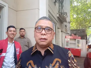 Ketua Harian PSI yang dulunya Wakil Ketua Umum Partai Nasdem, Ahmad Ali