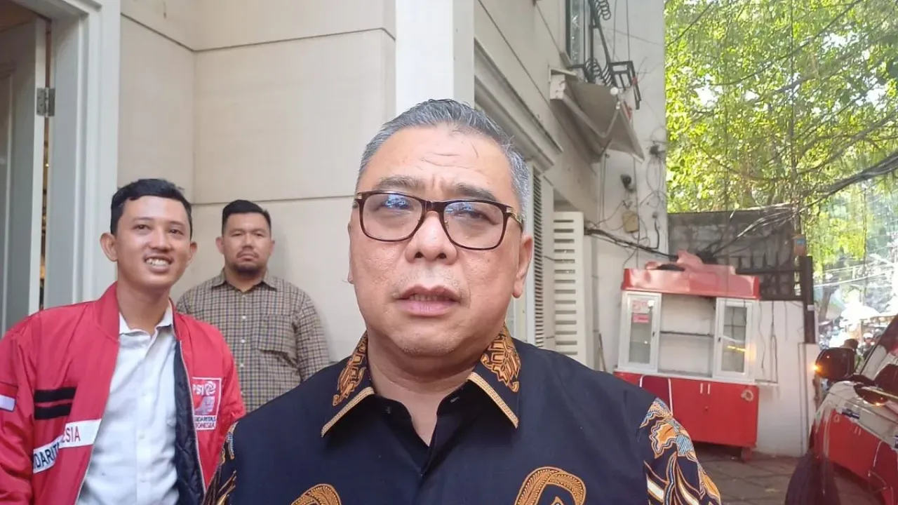 Ketua Harian PSI yang dulunya Wakil Ketua Umum Partai Nasdem, Ahmad Ali