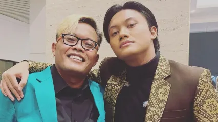 Komedian Sule ceritakan Rizky Febian lahir perematur.