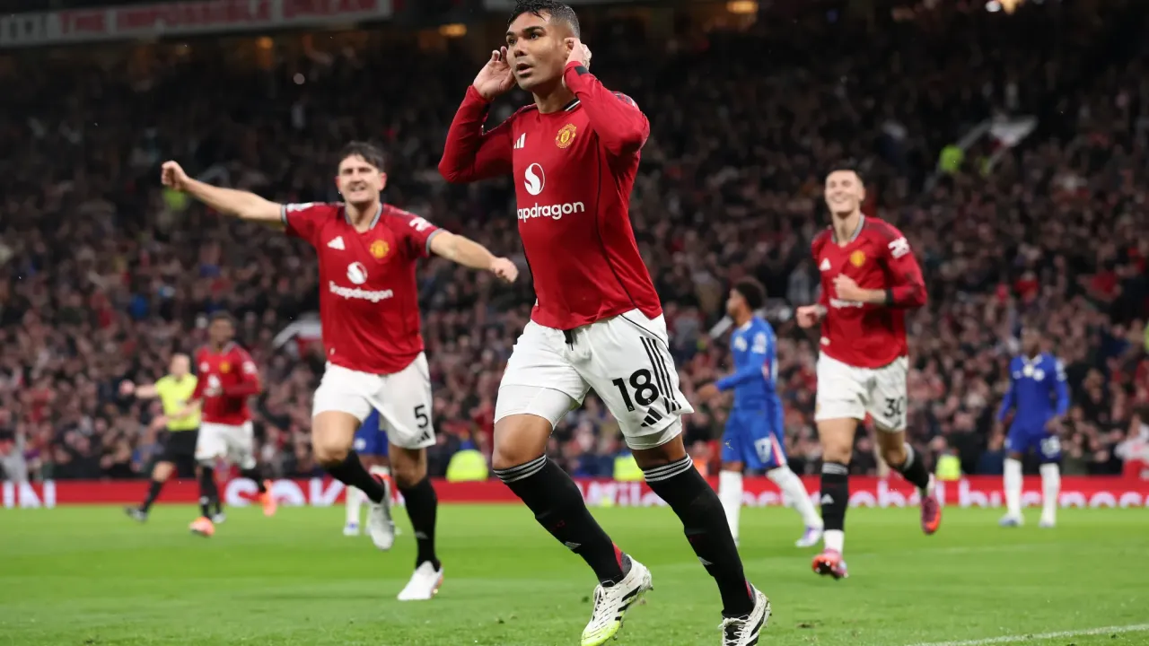 Manchester United Target Juara Ketiga dalam Empat Laga