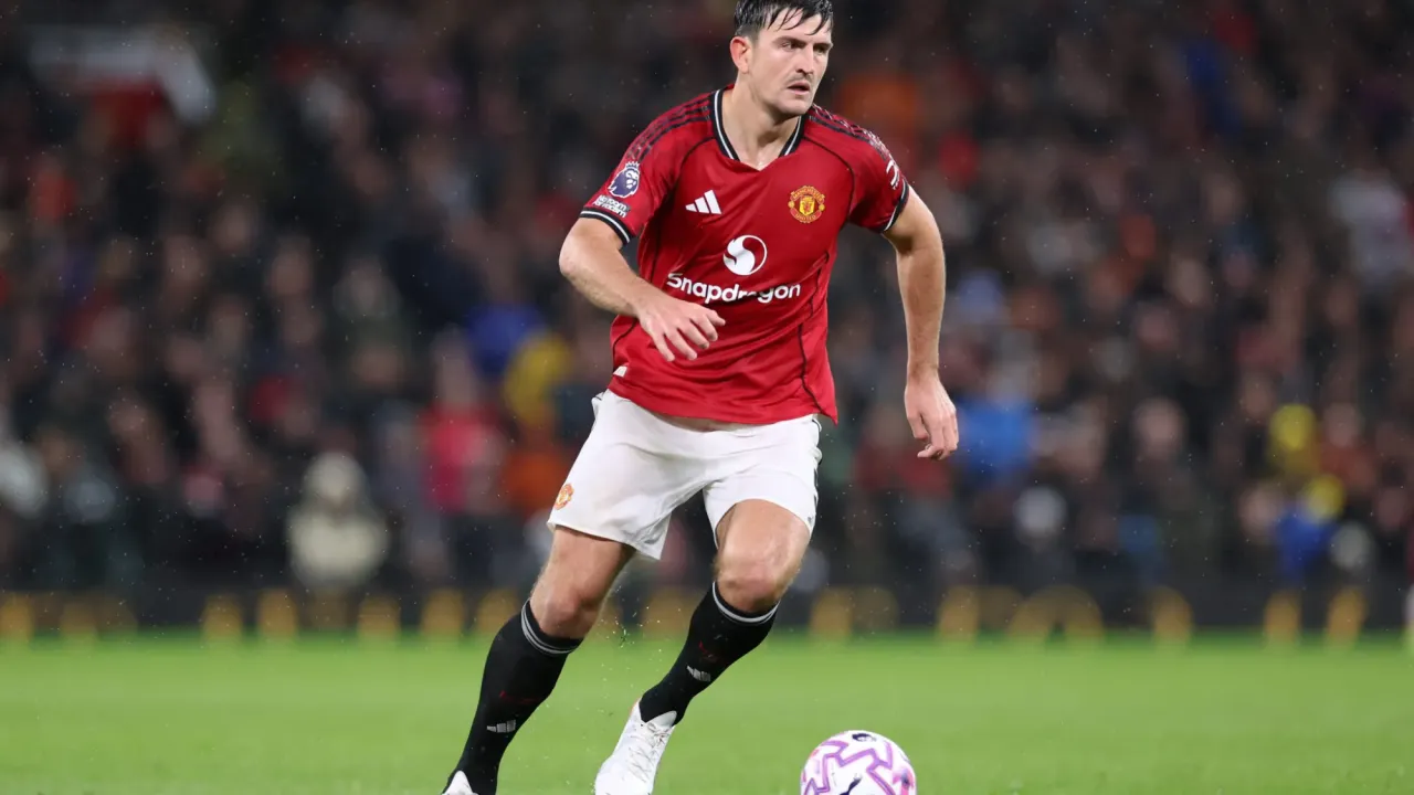 Manchester United XI vs Brentford &#x002013; Predicted lineup and team news