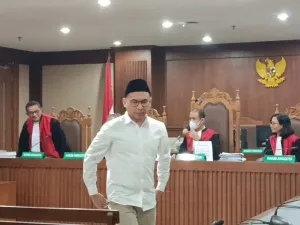 Mantan Direktur PT Perusahaan Gas Negara (PGN) Danny Praditya dalam sidang di Pengadilan Tipikor pada Pengadilan Negeri Jakarta Pusat, Senin (22/9/2025). 