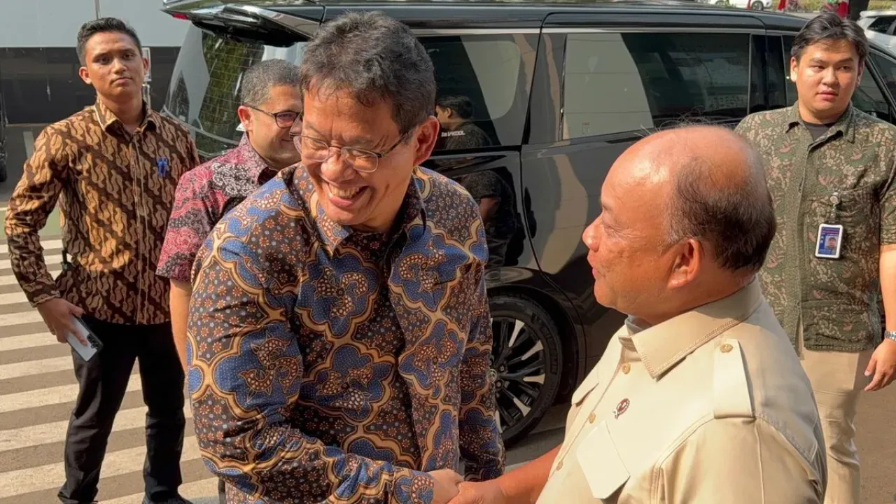 Menkeu Purbaya menemui Kepala BGN Dadan Hindayana di Gedung BGN, Jakarta Pusat, Jumat (26/9/2025). 