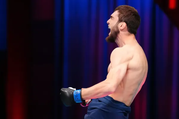 Murtazali Magomedov def. Brahyan Zurcher - DWCS 83