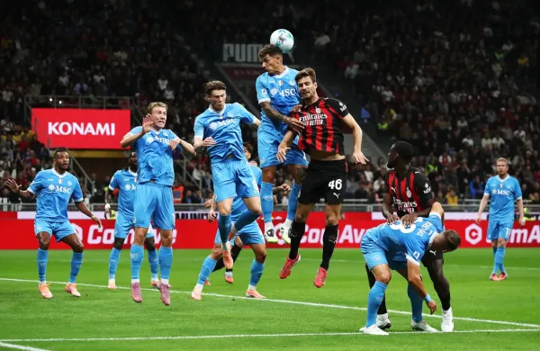 Napoli Terancam Krisis Pertahanan Menjelang Match penting Liga Champions (1)