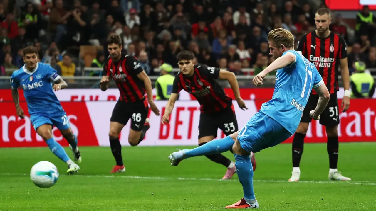 Napoli Tersungkur di San Siro, Milan Menang 2-1 (3)