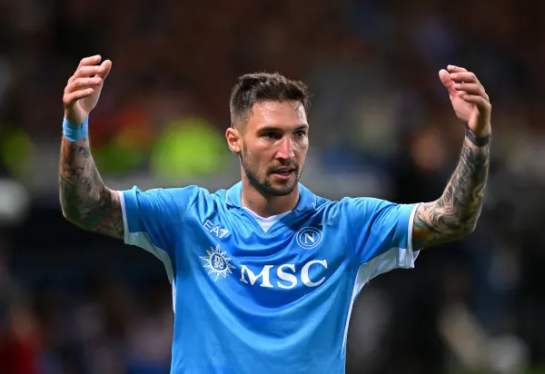 Official: Napoli extend Politano contract to 2028