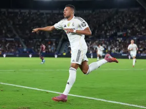 Official: Real Madrid trio in the running for La Liga awards for September