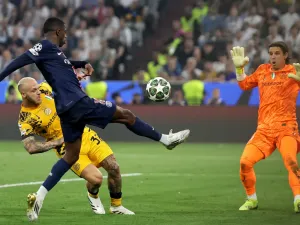 Ousmane Dembele Raup Trofi Ballon d’Or 2025 usai Prestasi Menakjubkan (1)