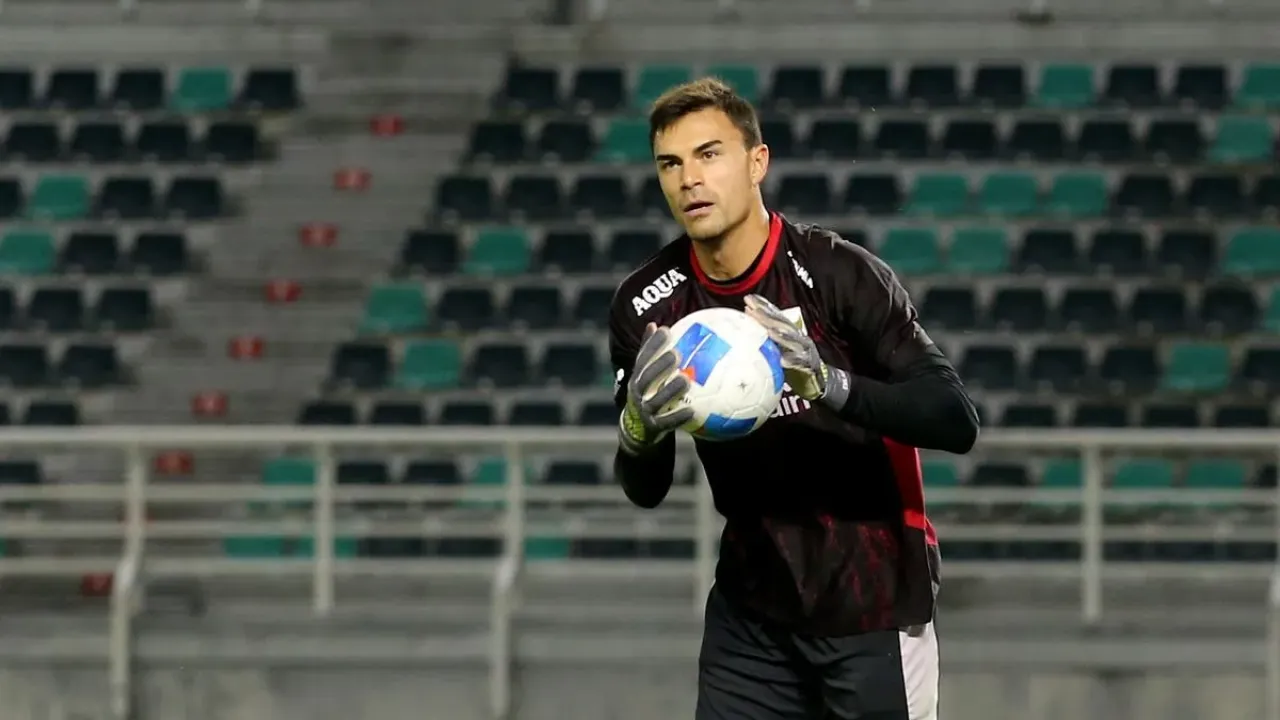 Penjaga gawang andalan timnas Indonesia, Emil Audero.