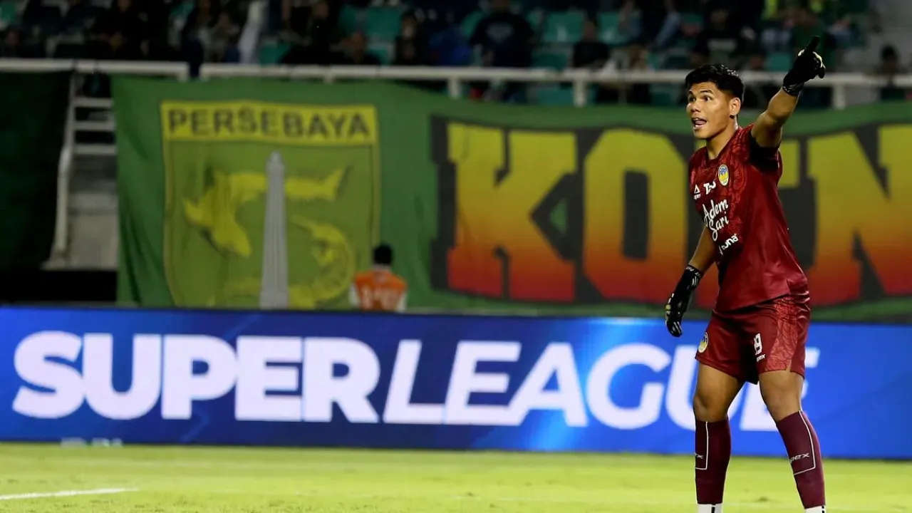 Penjaga gawang PSIM Yogyakarta di Super League 2025-2026, Cahya Supriadi.