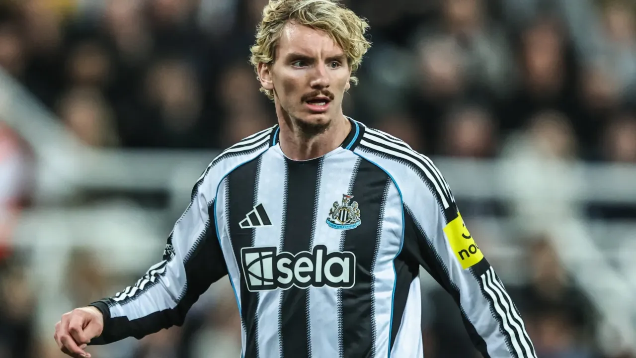 Pertempuran Sengit Newcastle vs Arsenal di St James’ Park (4)