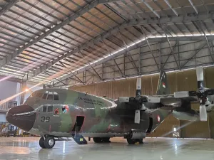 Pesawat C-130 Hercules di Skadron Udara 33, Lanud Sultan Hasanuddin, Makassar, Sulawesi Selatan, Senin (22/9/2025).