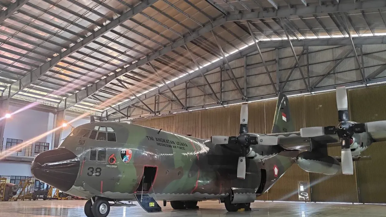 Pesawat C-130 Hercules di Skadron Udara 33, Lanud Sultan Hasanuddin, Makassar, Sulawesi Selatan, Senin (22/9/2025).
