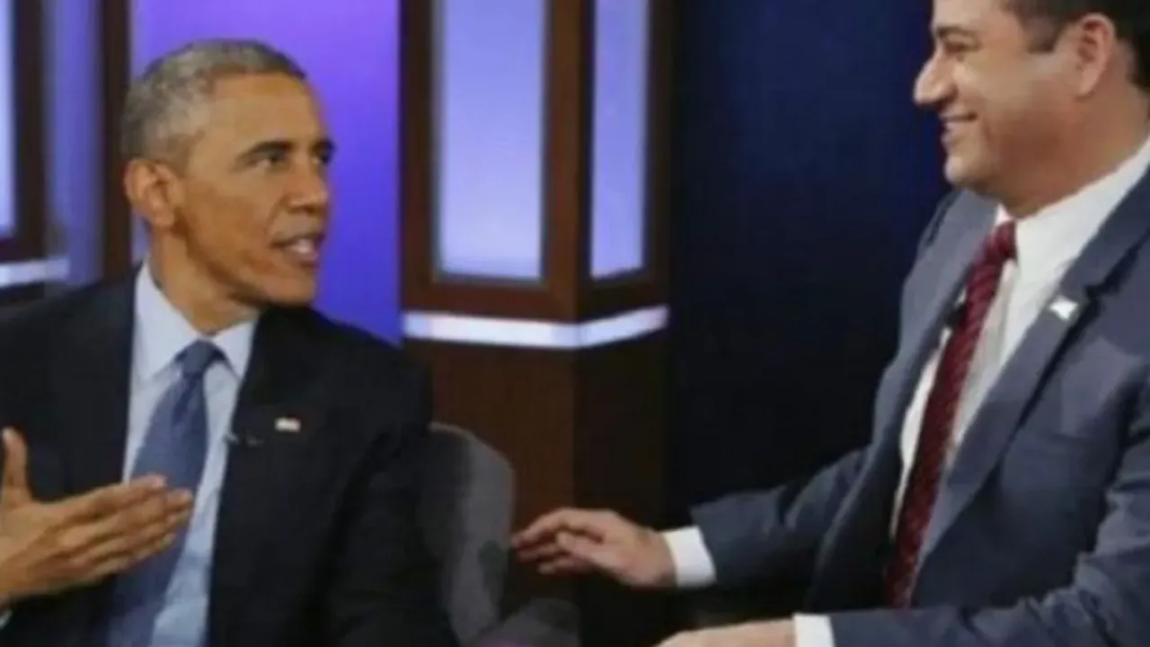 Presiden AS Barack Obama saat diwawancarai dalam acara bincang-bincang Jimmy Kimmel Live yang ditayangkan stasiun televisi ABC.