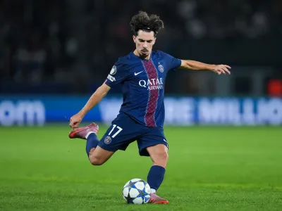 PSG Tampil Melawan Barcelona di Ajang Liga Champions (1)