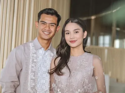 Publik dikagetkan dengan kabar proses perceraian dua publik figur yaitu Pratama Arhan, dengan istrinya, Azizah Salsha atau Zize di PA Tigaraksa.
