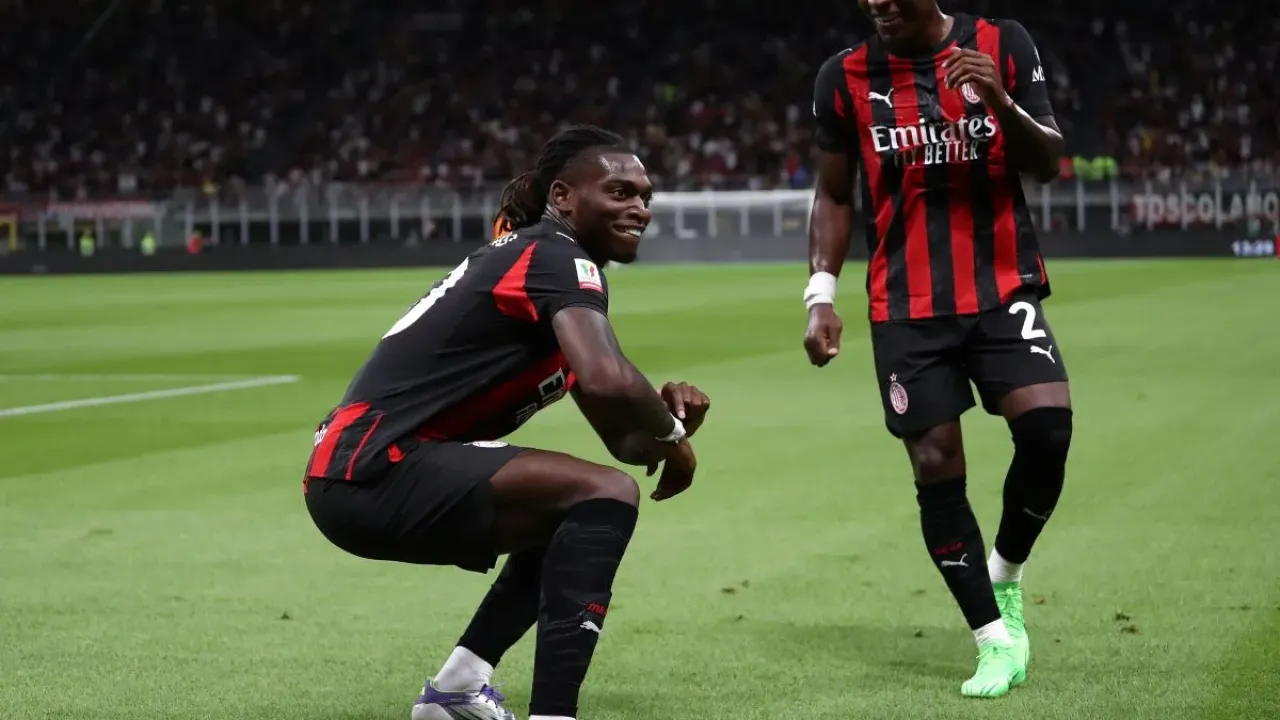 Rafael Leao Pulih dan Siap Main Lawan Napoli (1)