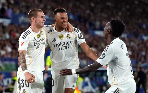 Real Madrid sail past Levante to continue 100% record in La Liga
