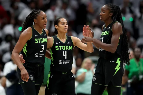 Seattle Storm Pecat Pelatih Utama Setelah musim 2025 (1)