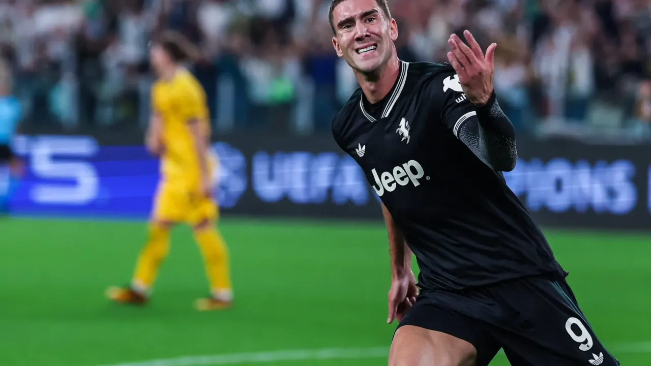 Serie A giants prepared to sell United and Chelsea target in January