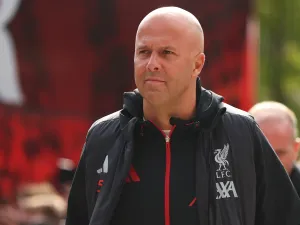 Slot clarifies Chiesa absence &#x002013; and targets set-piece improvement ahead of Galatasaray