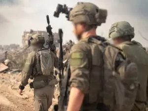 Soldiers from the IDF's Nahal Brigade operate in the Zeitoun nighborhood in northern Gaza, Septemeber 7. 2025. (credit: IDF SPOKESPERSON'S UNIT)
