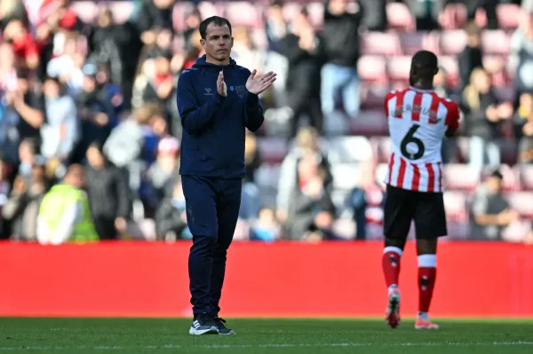 Sunderland dan Nottingham Forest Berebut Poin di Liga Primer