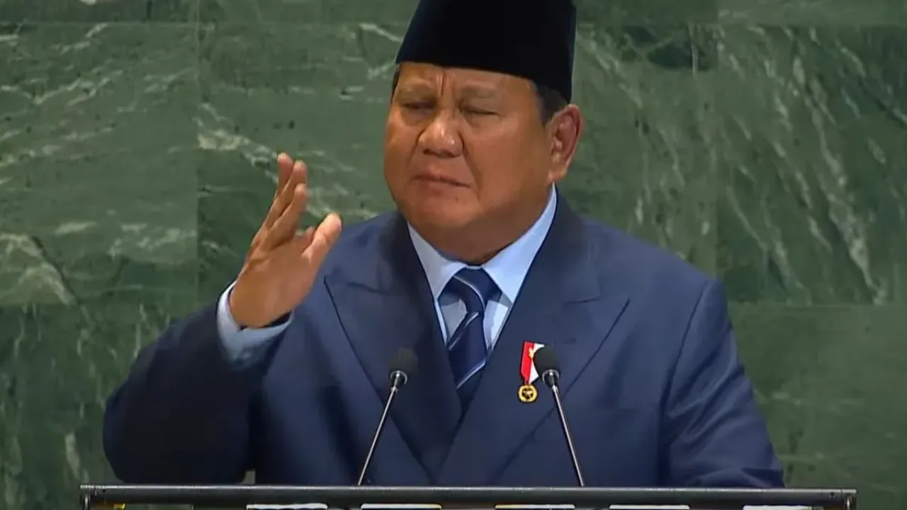 Tangkapan layar video Presiden Indonesia Prabowo Subianto saat berpidato di Sidang Umum ke-80 PBB di New York, Amerika Serikat, Selasa (23/9/2025).