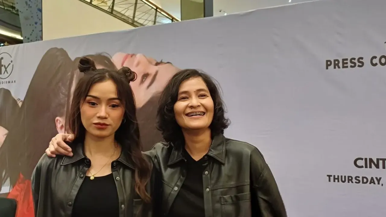The Virgin dalam perilisan lagu “Cinta Terlarang 2 (Milik Temanku) di FX Sudirman, Jakarta Selatan, Kamis (11/1/2024).