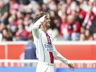 Tyler Morton's header was the difference between Lyon and Lille in Ligue 1 (Sameer Al-DOUMY)