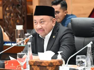 Wakil Ketua Komisi X DPR RI Lalu Hadrian Irfani. 