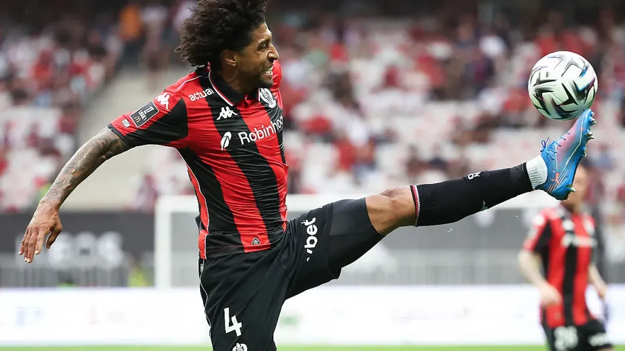 &#x00d83d;&#x00dc74; Bundesliga legend now oldest ever Europa League player