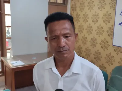 Peneliti Forum Masyarakat Peduli Parlemen Indonesia (Formappi), Lucius Karus, mengungkap sedikitnya 79 calon anggota legislatif terpilih DPR RI 2024-2029 beraroma politik dinasti dan keluarga. 