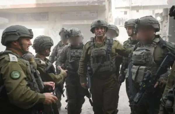 IDF Chief of Staff Lt.-Gen Eyal Zamir (center) conducts a field tour with other senior officers in the Gaza Strip, September 30, 2025. (credit: IDF SPOKESPERSON'S UNIT)