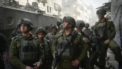 IDF Chief of Staff Lt.-Gen Eyal Zamir (center) conducts a field tour with other senior officers in the Gaza Strip, September 30, 2025. (credit: IDF SPOKESPERSON'S UNIT)
