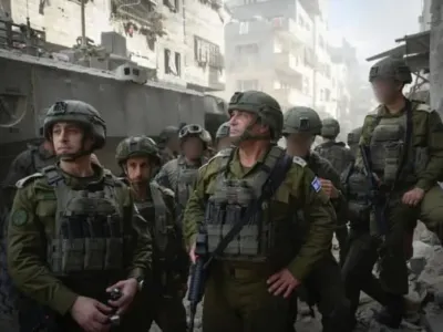 IDF Chief of Staff Lt.-Gen Eyal Zamir (center) conducts a field tour with other senior officers in the Gaza Strip, September 30, 2025. (credit: IDF SPOKESPERSON'S UNIT)