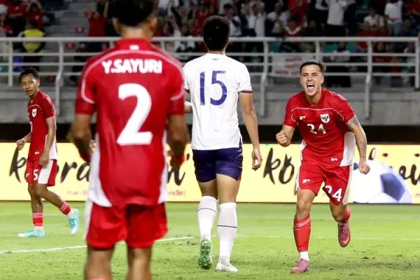 Pemain timnas Indonesia Eliano Reijinders selebrasi usai menjebol gawang Taiwan saat laga FIFA Matchday yang berakhir dengan skor 6-0 berlangsung di Stadion Gelora Bung Tomo Surabaya, Jawa Timur, Jumat (5/9/2025) malam.
