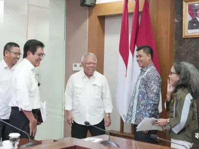 Kepala Otorita Ibu Kota Nusantara (OIKN) Basuki Hadimuljono menyambangi Kementerian Sekretariat Negara (Kemensetneg) pada Jumat (3/10/2025) untuk melapor status dan perkembangan pembangunan Ibu Kota Nusantara (IKN), di Penajam Paser Utara, Kalimantan Timur. 