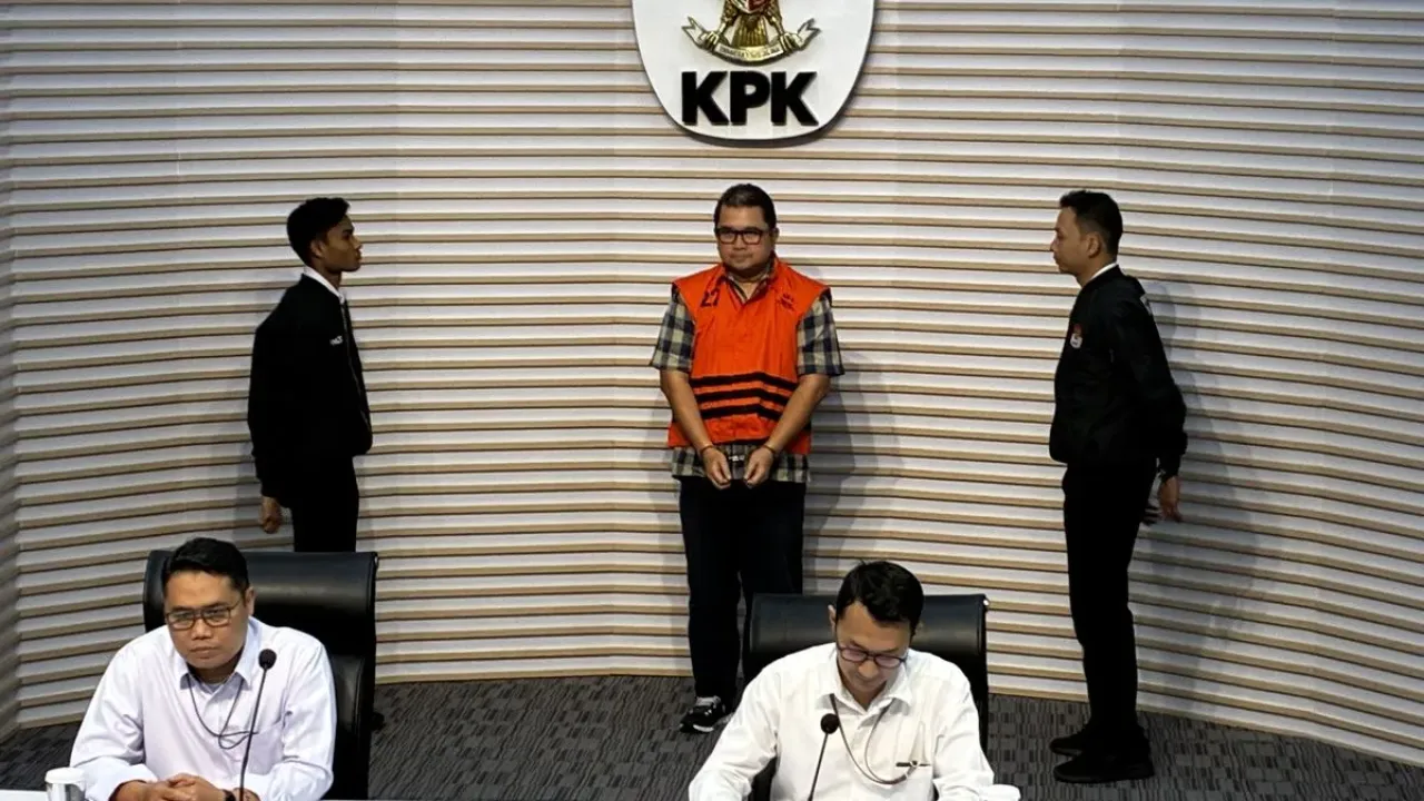 Komisi Pemberantasan Korupsi (KPK) menetapkan Direktur Utama PT Perusahaan Gas Negara (PGN) Tbk, periode 2008 - 2017, Hendi Prio Santoso menjadi tersangka terkait kasus dugaan korupsi jual beli PT PGN dengan PT Inti Alasindo Energi (IAE) pada Rabu (1/10/2025).